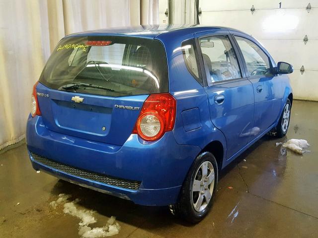 KL1TD66E69B635921 - 2009 CHEVROLET AVEO LS BLUE photo 4