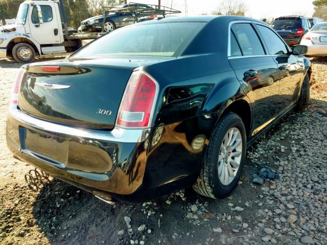 2C3CCAAG1EH138417 - 2014 CHRYSLER 300 BLACK photo 4