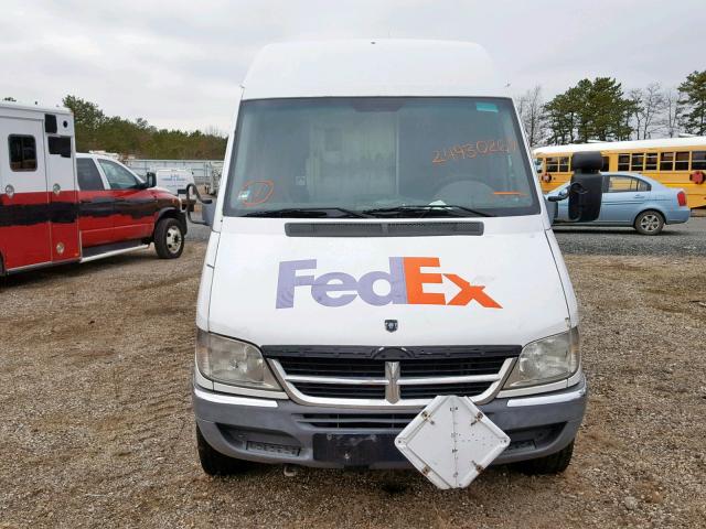 WD0PD744365961476 - 2006 DODGE SPRINTER WHITE photo 9