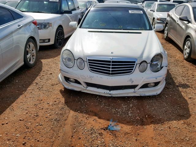 WDBUF56XX7B160854 - 2007 MERCEDES-BENZ E 350 WHITE photo 9