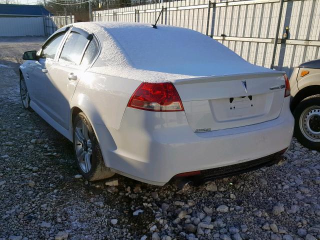 6G2ER57778L133142 - 2008 PONTIAC G8 WHITE photo 3