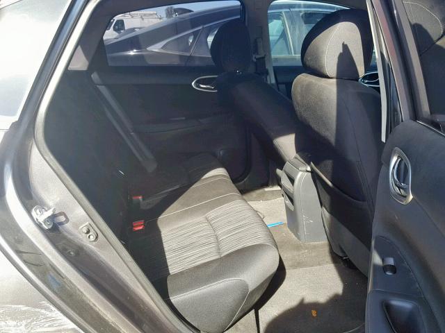 3N1AB7AP0HY246599 - 2017 NISSAN SENTRA S 灰色 照片 6