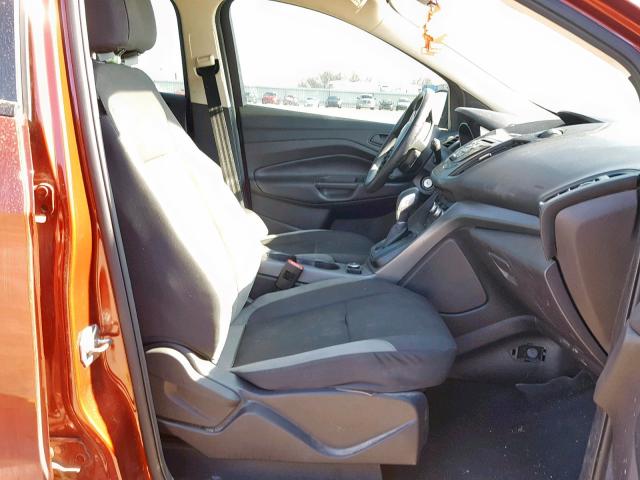 1FMCU0F79GUA96893 - 2016 FORD ESCAPE S ORANGE photo 5