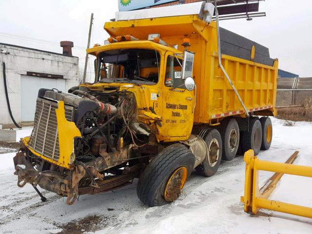 1M2AM08C9PM002254 - 1993 MACK 600 RB600 YELLOW photo 2