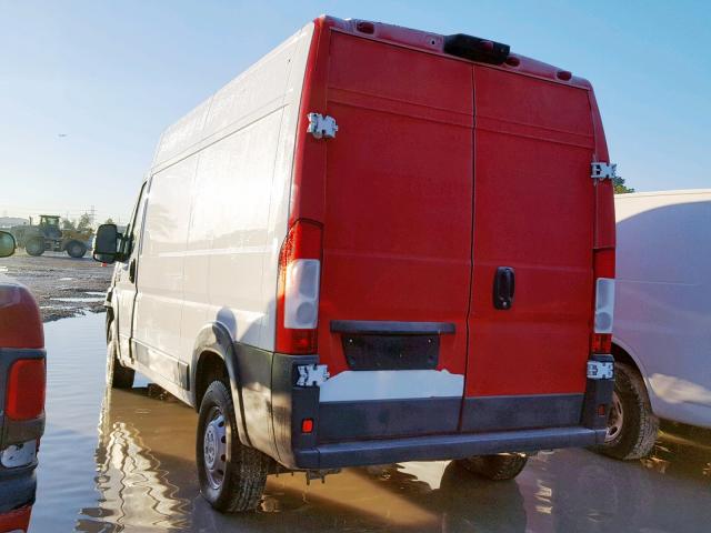 3C6TRVCG4FE515258 - 2015 RAM PROMASTER 白色 照片 3