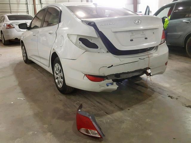 KMHCT4AEXHU365517 - 2017 HYUNDAI ACCENT SE WHITE photo 3