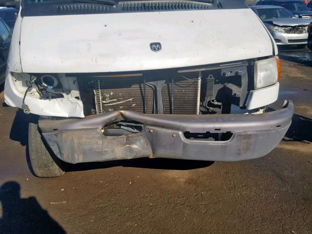 2D7JB21Y93K530359 - 2003 DODGE RAM VAN B2 WHITE photo 9