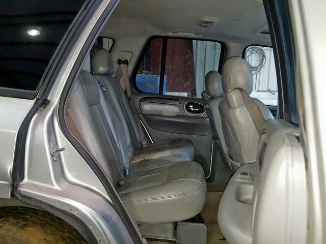 1GKDS13S162247236 - 2006 GMC ENVOY SILVER photo 6