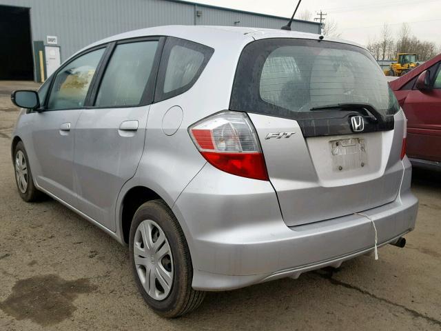 JHMGE8H33BS008063 - 2011 HONDA FIT SILVER photo 3