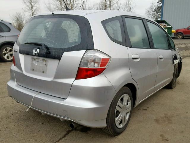 JHMGE8H33BS008063 - 2011 HONDA FIT SILVER photo 4