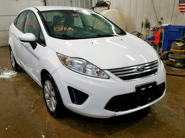 3FADP4BJ0CM123296 - 2012 FORD FIESTA SE WHITE photo 1