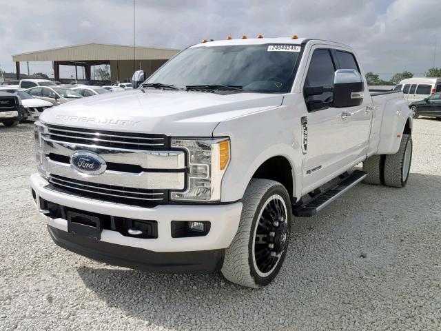 1FT8W3DT8HEB40058 - 2017 FORD F350 SUPER WHITE photo 2