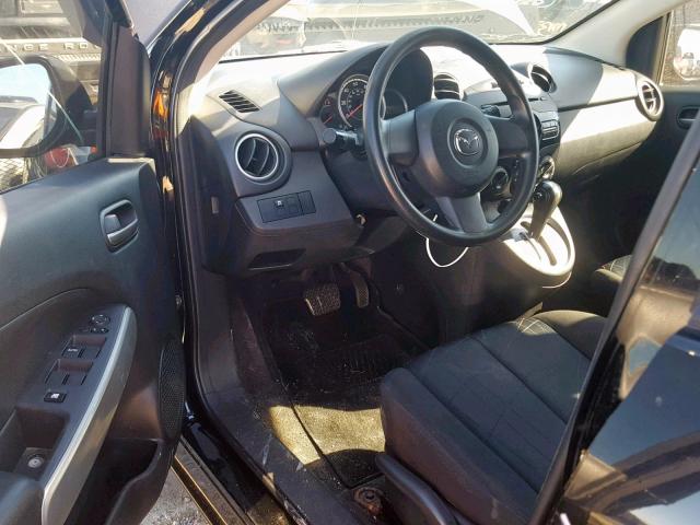 JM1DE1HZ8B0129117 - 2011 MAZDA MAZDA2 黑色 照片 9