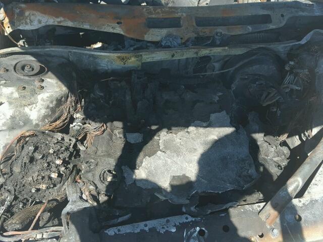 2G1WA5E38E1126845 - 2014 CHEVROLET IMPALA LIM SILVER photo 7