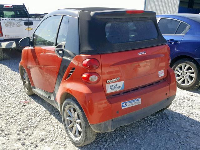 WMEEK31X88K106369 - 2008 SMART FORTWO PAS ORANGE photo 3