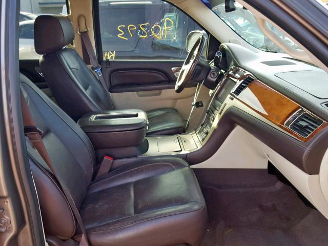 1GYS4DEF1ER222612 - 2014 CADILLAC ESCALADE P BEIGE photo 5