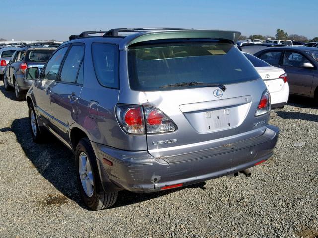 JTJGF10U820121560 - 2002 LEXUS RX 300 SILVER photo 3