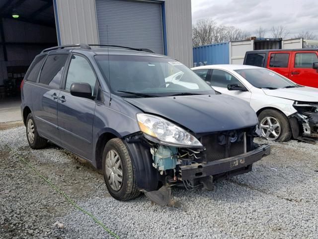 5TDZK23CX9S269457 - 2009 TOYOTA SIENNA CE BLUE photo 1