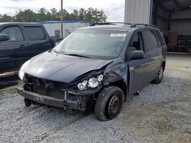 5TDZK23CX9S269457 - 2009 TOYOTA SIENNA CE BLUE photo 2