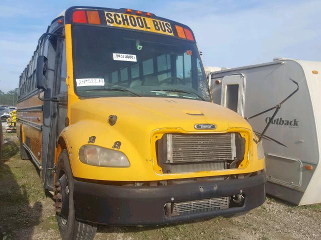 4UZABRCS78CY61391 - 2008 FREIGHTLINER CHASSIS B2 YELLOW photo 1