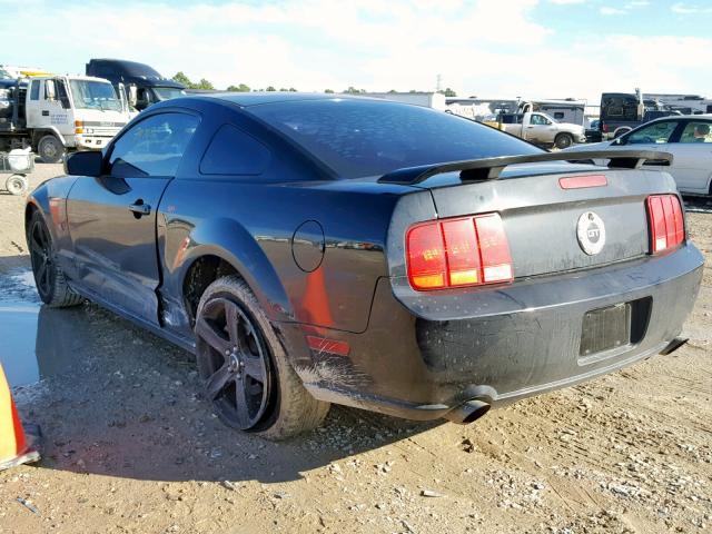 1ZVHT82H585146742 - 2008 FORD MUSTANG GT BLACK photo 3