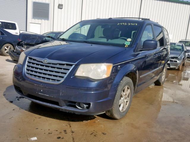 2A8HR54179R510284 - 2009 CHRYSLER TOWN & COU BLUE photo 2