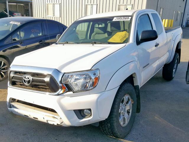 5TFUU4ENXCX028403 - 2012 TOYOTA TACOMA WHITE photo 2