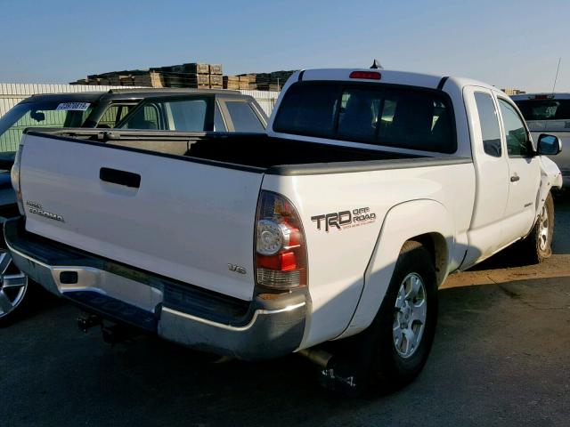 5TFUU4ENXCX028403 - 2012 TOYOTA TACOMA WHITE photo 4