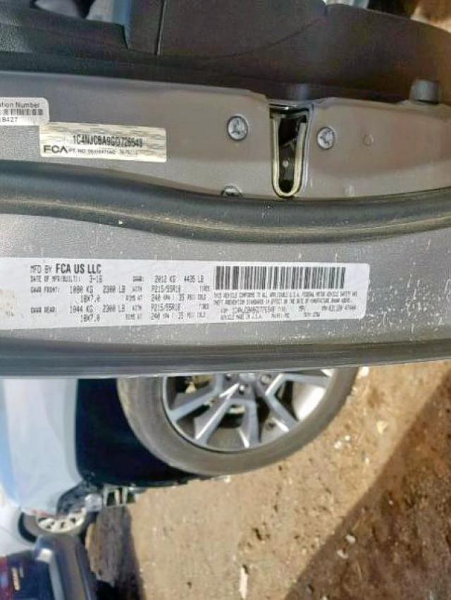 1C4NJCBA9GD726548 - 2016 JEEP COMPASS SP 银色 照片 10