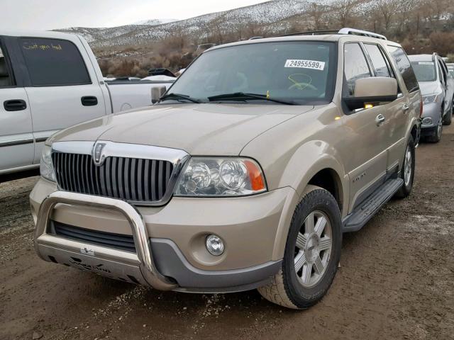 5LMFU28R84LJ08229 - 2004 LINCOLN NAVIGATOR Бежевый фото 2