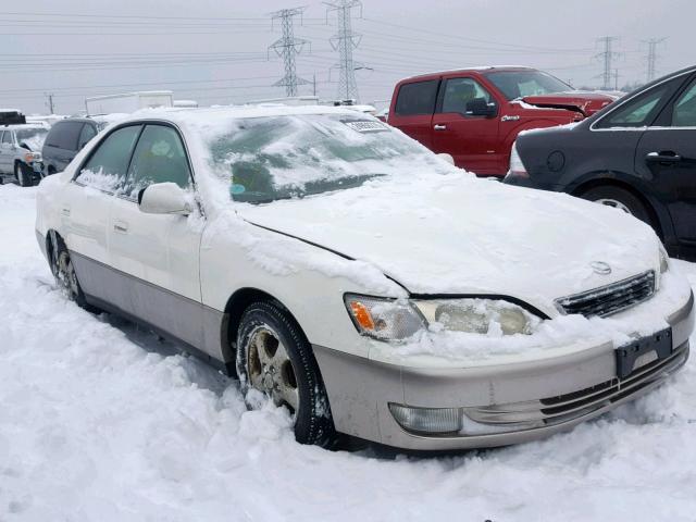 JT8BF28GXX0221036 - 1999 LEXUS ES 300 WHITE photo 1