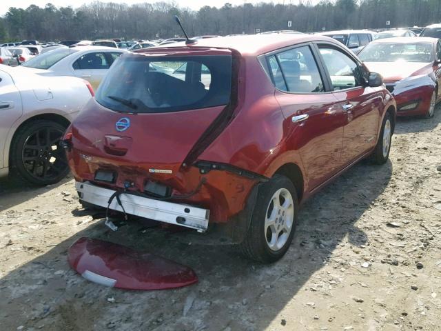 1N4AZ0CP2DC420839 - 2013 NISSAN LEAF S RED photo 4