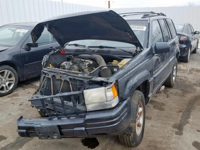 1J4GZ88Z3WC122407 - 1998 JEEP GRAND CHER GRAY photo 2