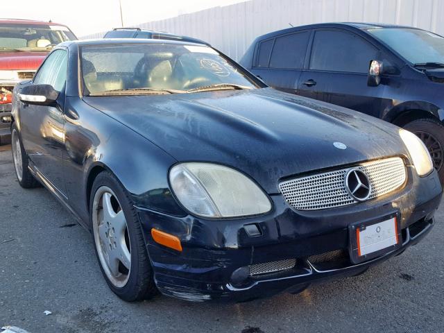 WDBKK65F51F225773 - 2001 MERCEDES-BENZ SLK 320 BLACK photo 1