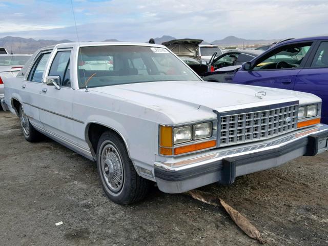 2FABP43F6GX216898 - 1986 FORD CROWN VIC WHITE photo 1