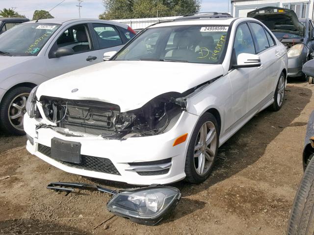 WDDGF4HB2EA961040 - 2014 MERCEDES-BENZ C 250 WHITE photo 2