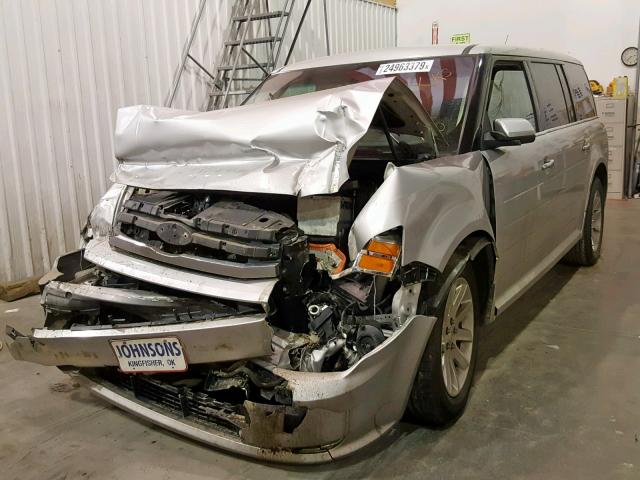 2FMGK5CC6CBD21874 - 2012 FORD FLEX SEL SILVER photo 2