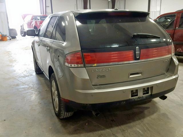 2LMDU68CX8BJ22723 - 2008 LINCOLN MKX SILVER photo 3