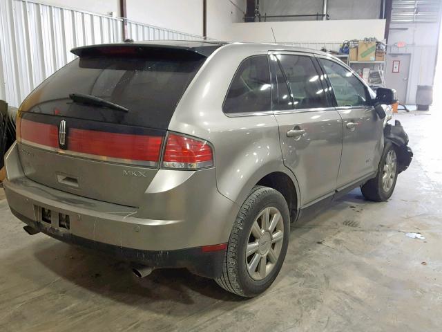 2LMDU68CX8BJ22723 - 2008 LINCOLN MKX SILVER photo 4