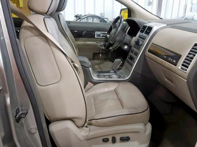 2LMDU68CX8BJ22723 - 2008 LINCOLN MKX SILVER photo 5