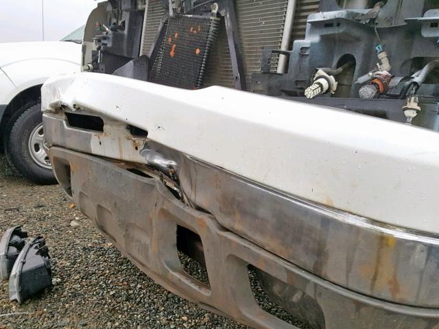 1GCHK23294F176263 - 2004 CHEVROLET SILVERADO WHITE photo 9