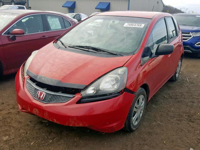 JHMGE8H25AC038147 - 2010 HONDA FIT RED photo 2