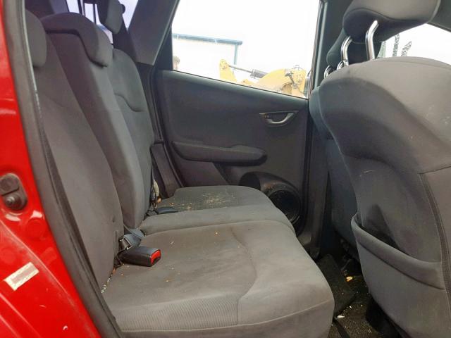 JHMGE8H25AC038147 - 2010 HONDA FIT RED photo 6