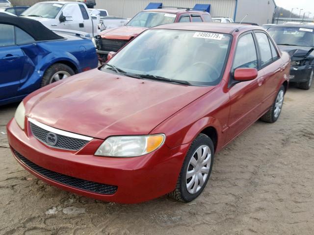 JM1BJ225220536512 - 2002 MAZDA PROTEGE DX RED photo 2