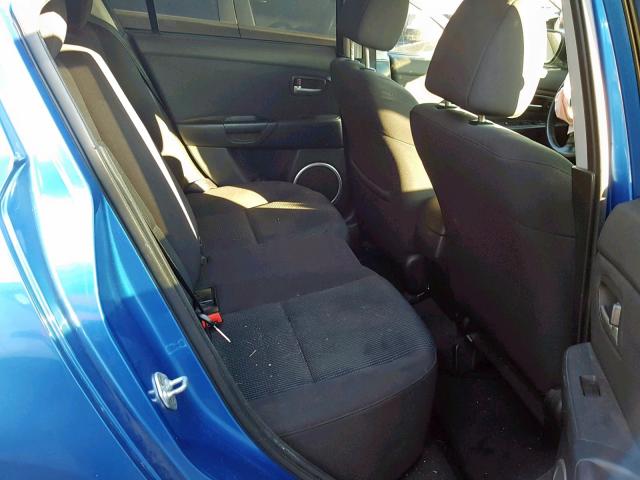 JM1BK123941142556 - 2004 MAZDA 3 S BLUE photo 6