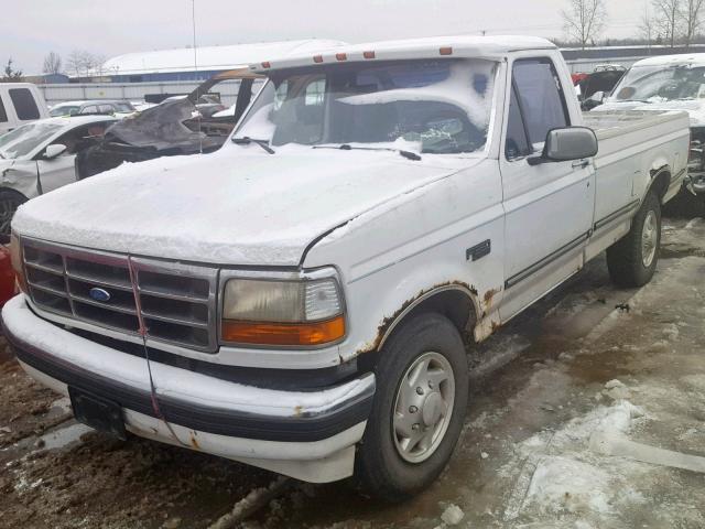 1FTHF25H7PNA31738 - 1993 FORD F250 WHITE photo 2