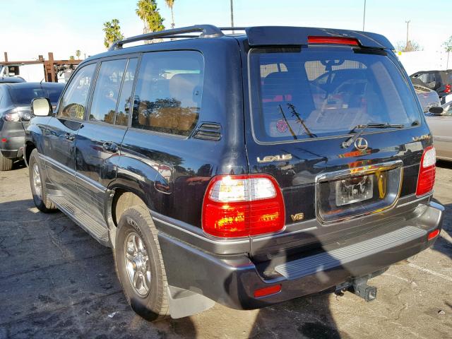 JTJHT00WX13506771 - 2001 LEXUS LX 470 BLACK photo 3