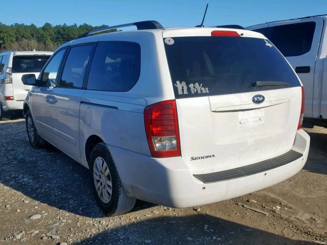 KNDMG4C76B6365456 - 2011 KIA SEDONA LX WHITE photo 3