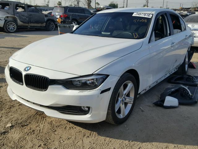 WBA3C1C55DF443889 - 2013 BMW 328 I SULE WHITE photo 2