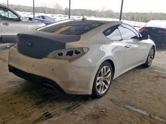 KMHHU6KJ5DU098971 - 2013 HYUNDAI GENESIS CO WHITE photo 4